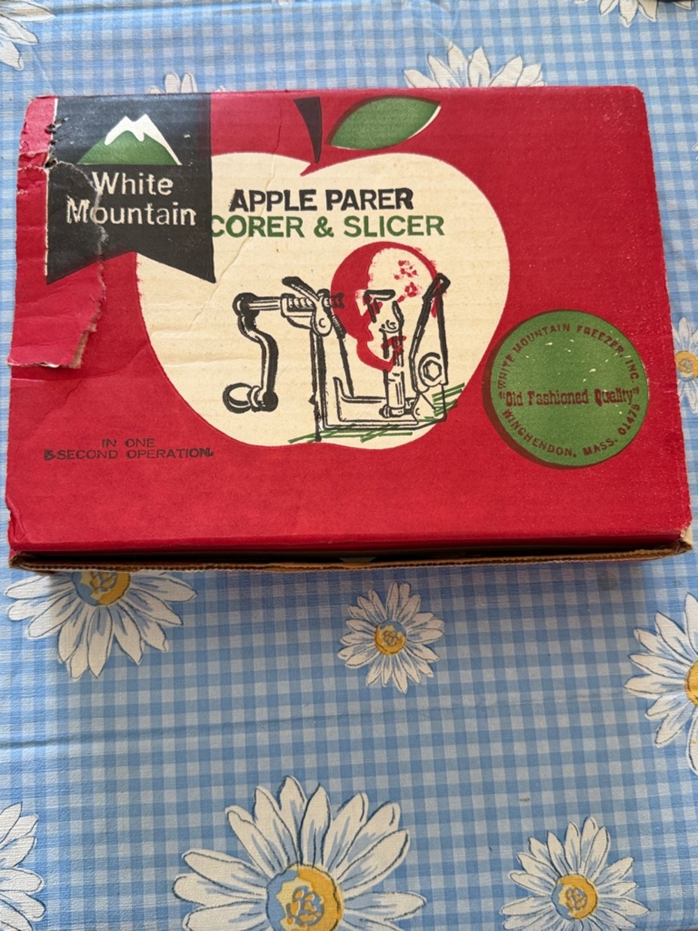 EUC~Vintage White Mountain Apple Parer Corer & Slicer W/Original Box
